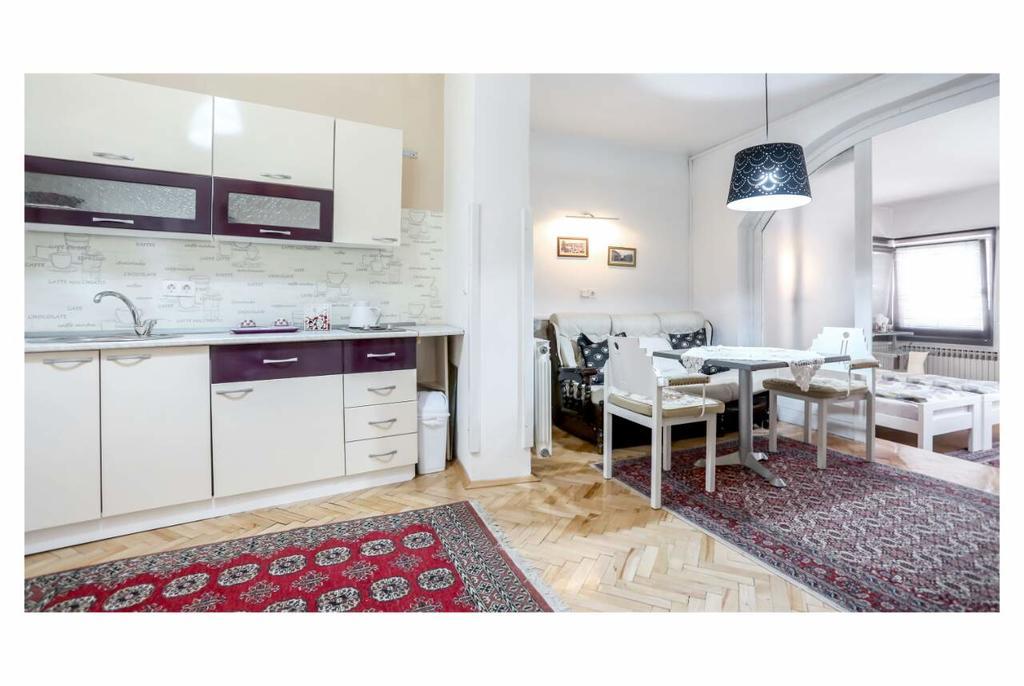Apartments And Rooms Fonty Сараєво Екстер'єр фото