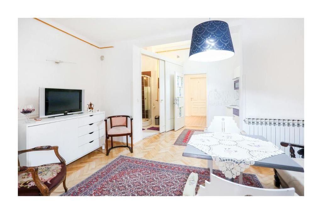 Apartments And Rooms Fonty Сараєво Екстер'єр фото